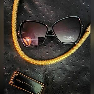 Jessica Simpson Sunglasses 🚨 3 for 5